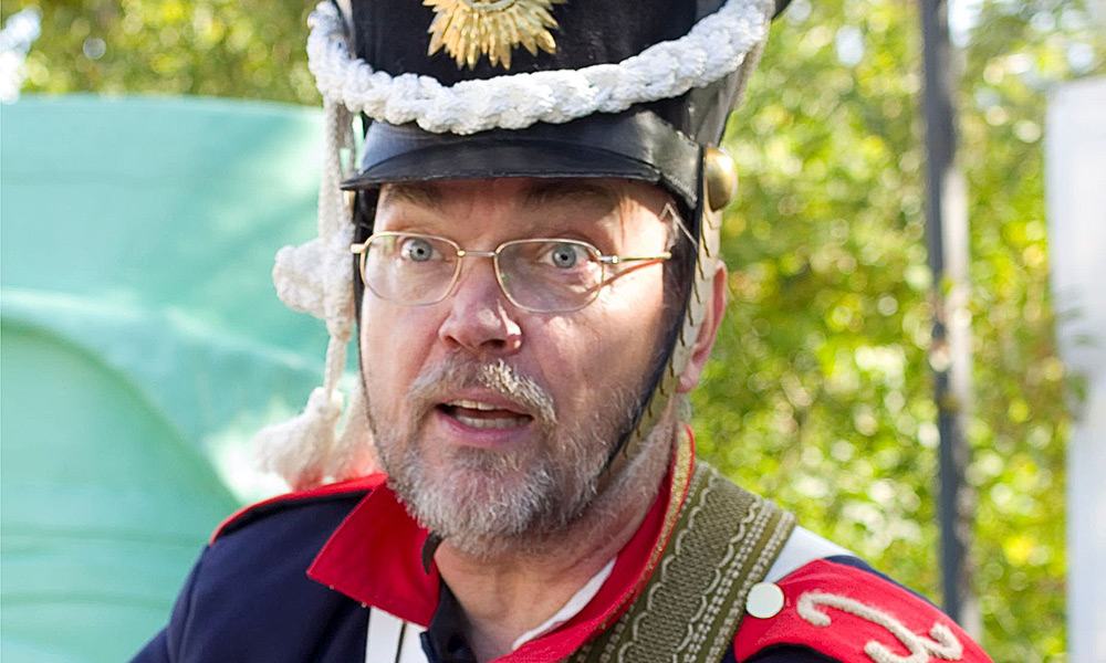 Erlebnisführung mit Henning Diekmann als Diekmanns Fritze, der lippische Schütze, die singende Schnapsflasche. - © Stadt Detmold, Henning und Claudia Diekmann