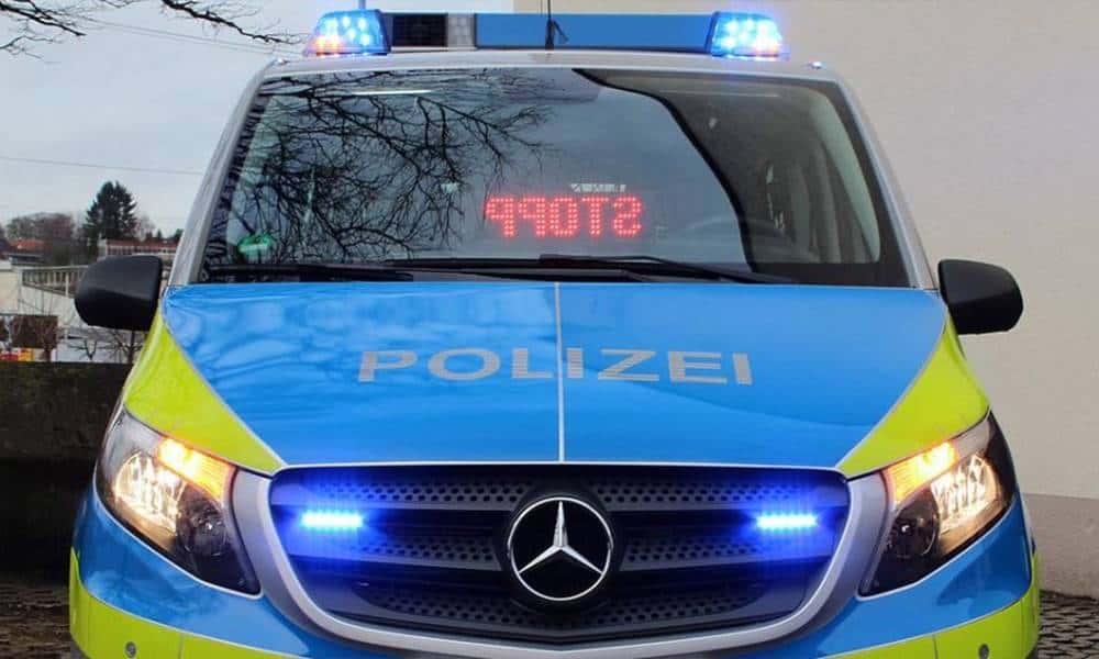 Stopp Polizei - © Polizei