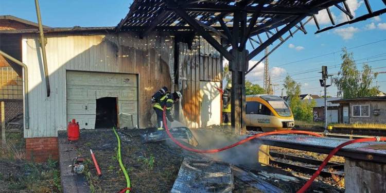 Brand am alten Güterbahnhof - © Feuerwehr Detmold