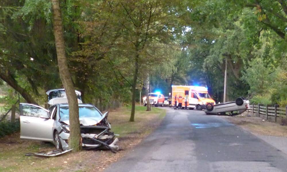 Zwei Verletzte forderte ein Zusammenstoß auf der Barler Straße in Wehe. - © Polizei Rahden