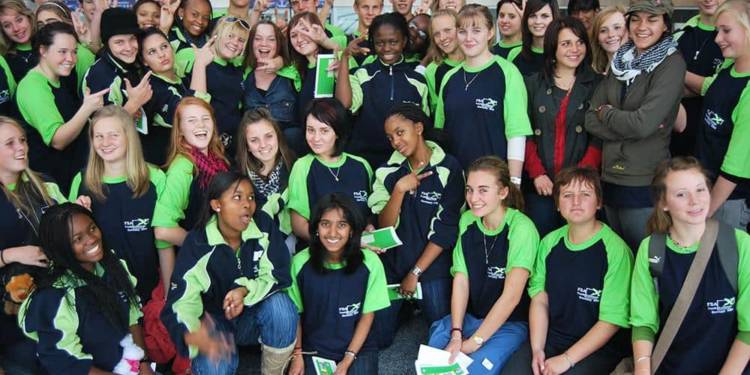 103 südafrikanische Schülerinnen und Schüler haben sich für diesen Dezember für ein Austauschprogramm beworben und für 40 Jugendliche werden noch dringend Gastfamilien gesucht. - © FSA Freundeskreis Südafrika