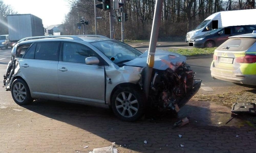 Unfallstelle - © Polizei Porta Westfalica