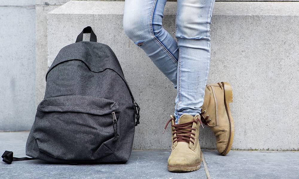 Rucksack, Frau - © Envato Elements