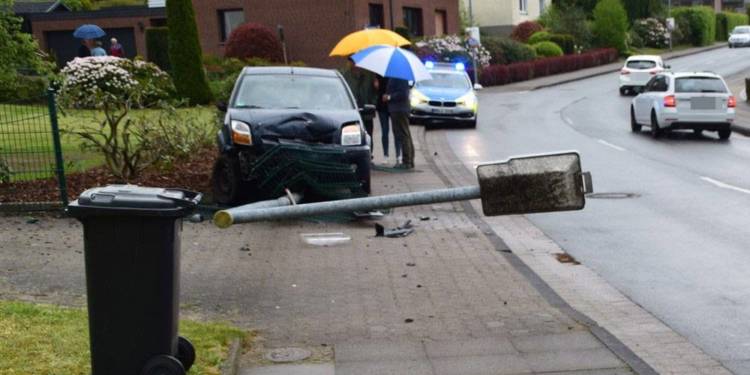 Unfallstelle an der Bielefelder Straße in Spenge