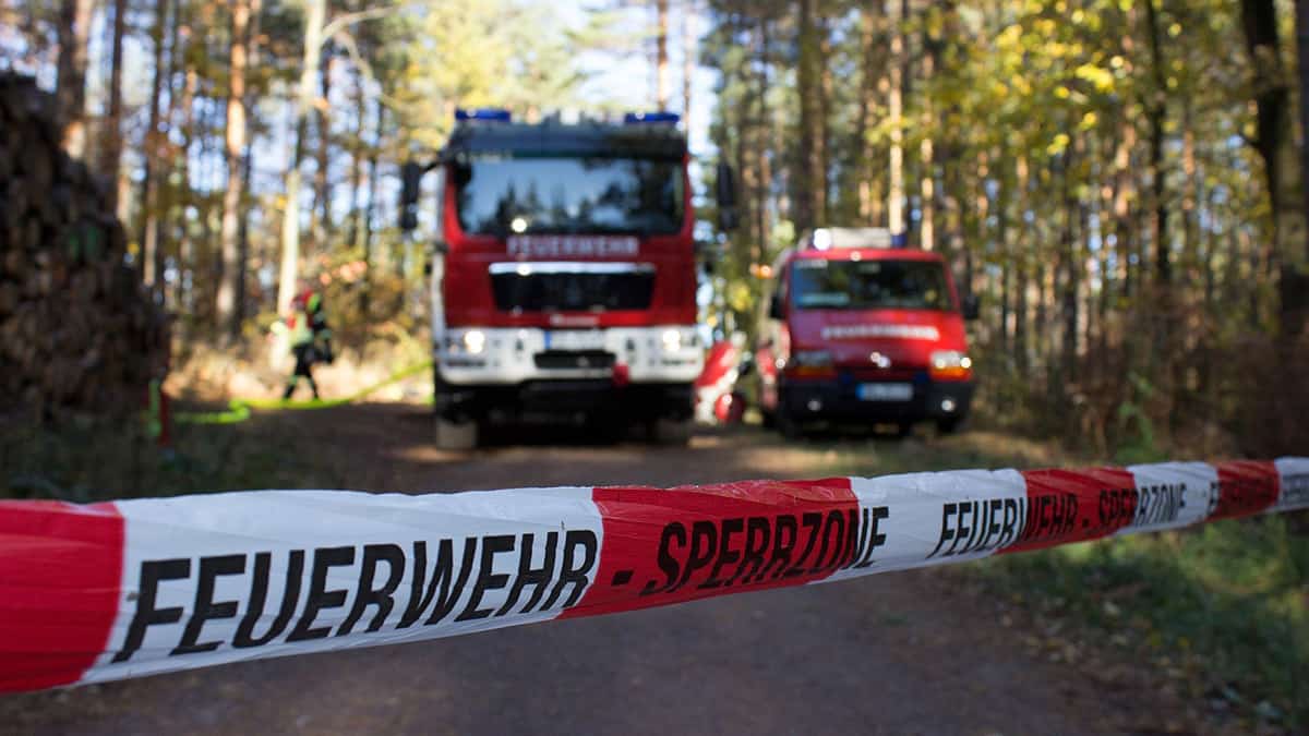 Feuerwehr, Absperrung